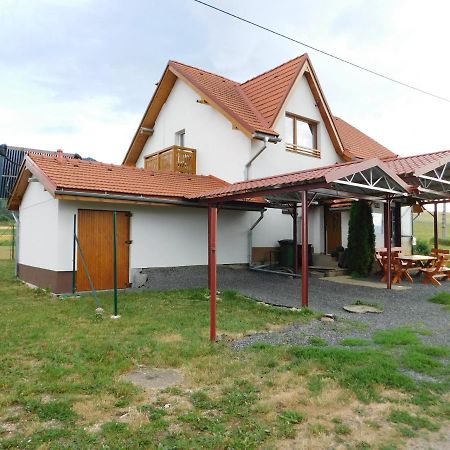 Apartmany Tania Zavazna Poruba Luaran gambar