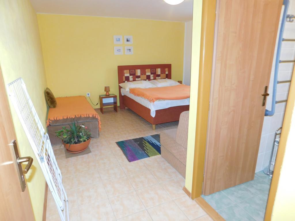 Apartmany Tania Zavazna Poruba Bilik gambar