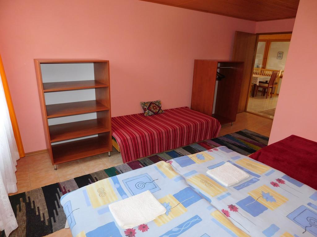 Apartmany Tania Zavazna Poruba Bilik gambar