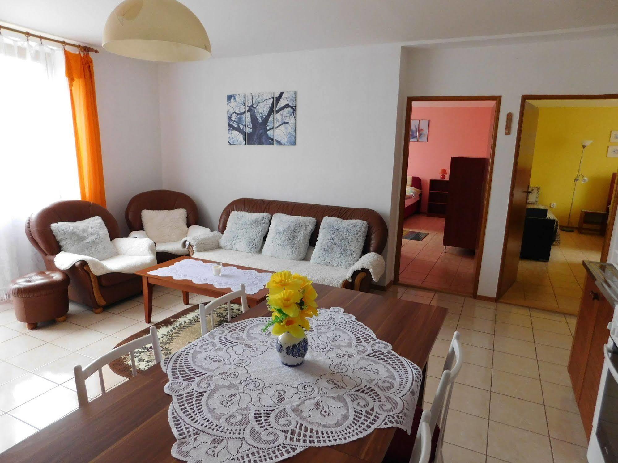 Apartmany Tania Zavazna Poruba Luaran gambar