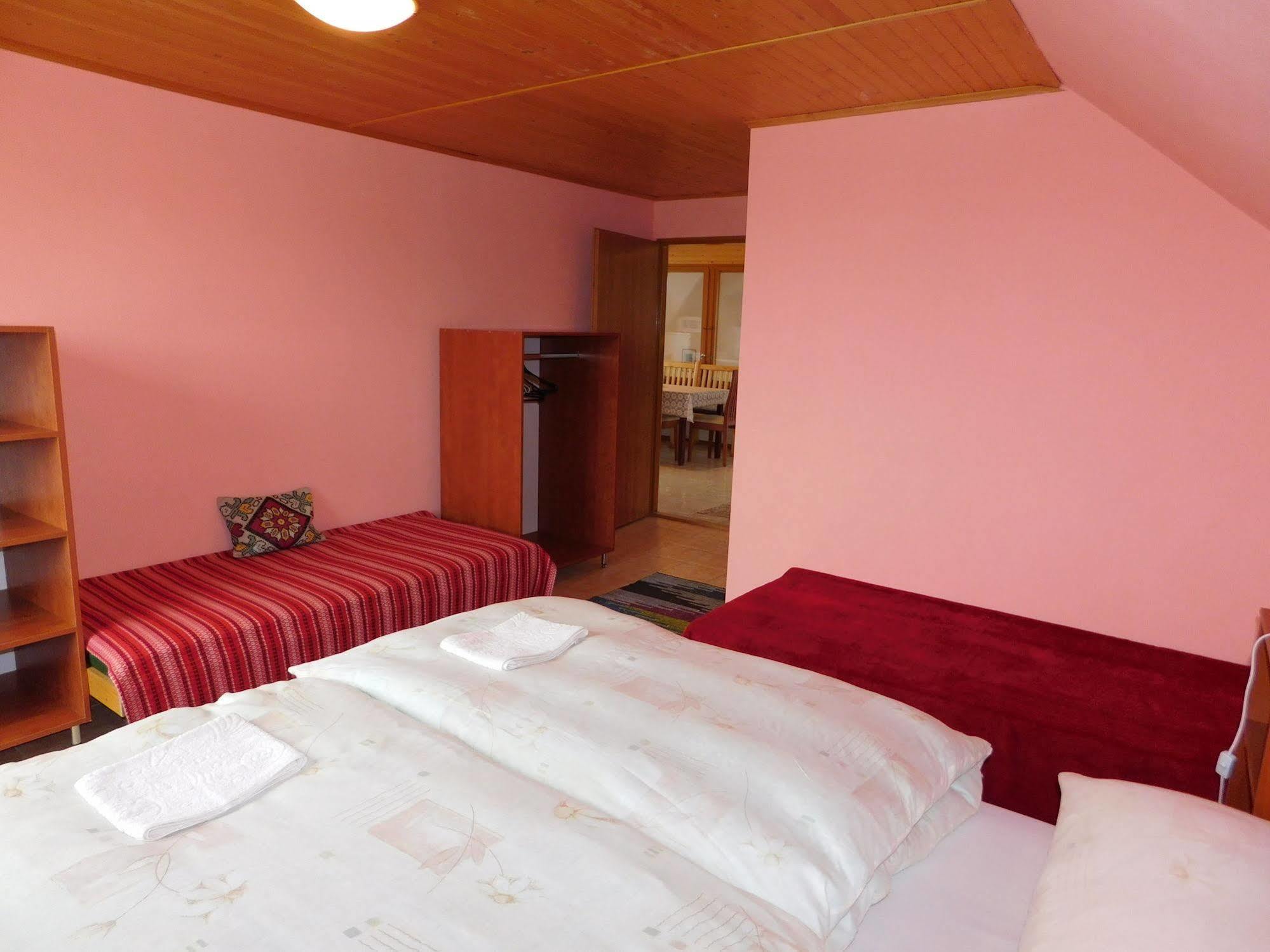 Apartmany Tania Zavazna Poruba Luaran gambar